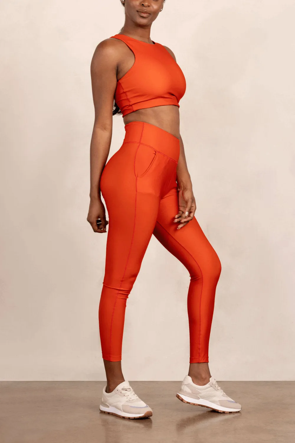 Adventurer High Rise Compression Legging