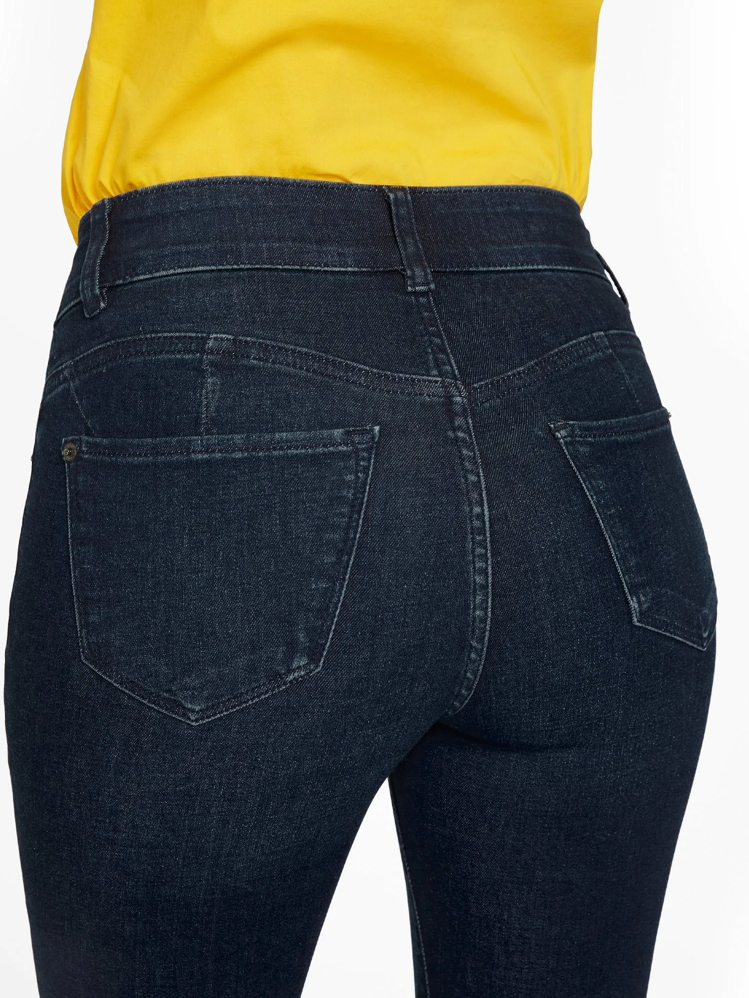 Curvy High-Waisted Bootcut Jeans - Dark Wash