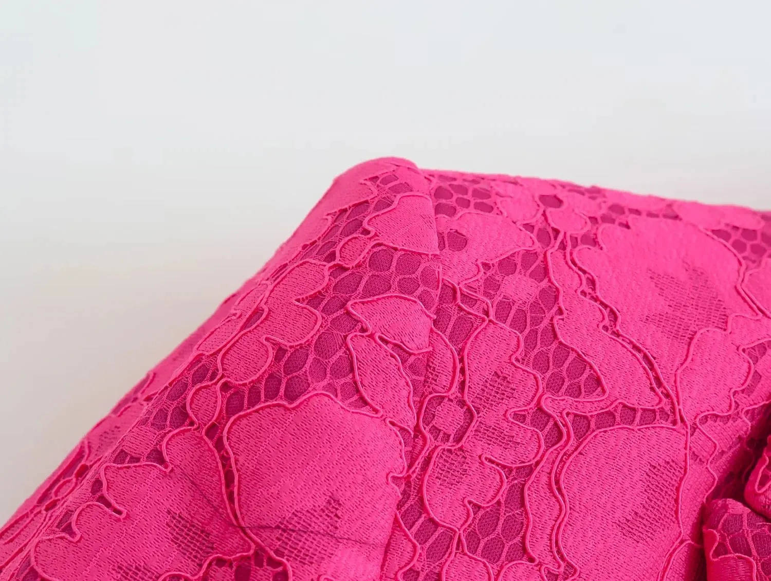 Lace Essence Blazer