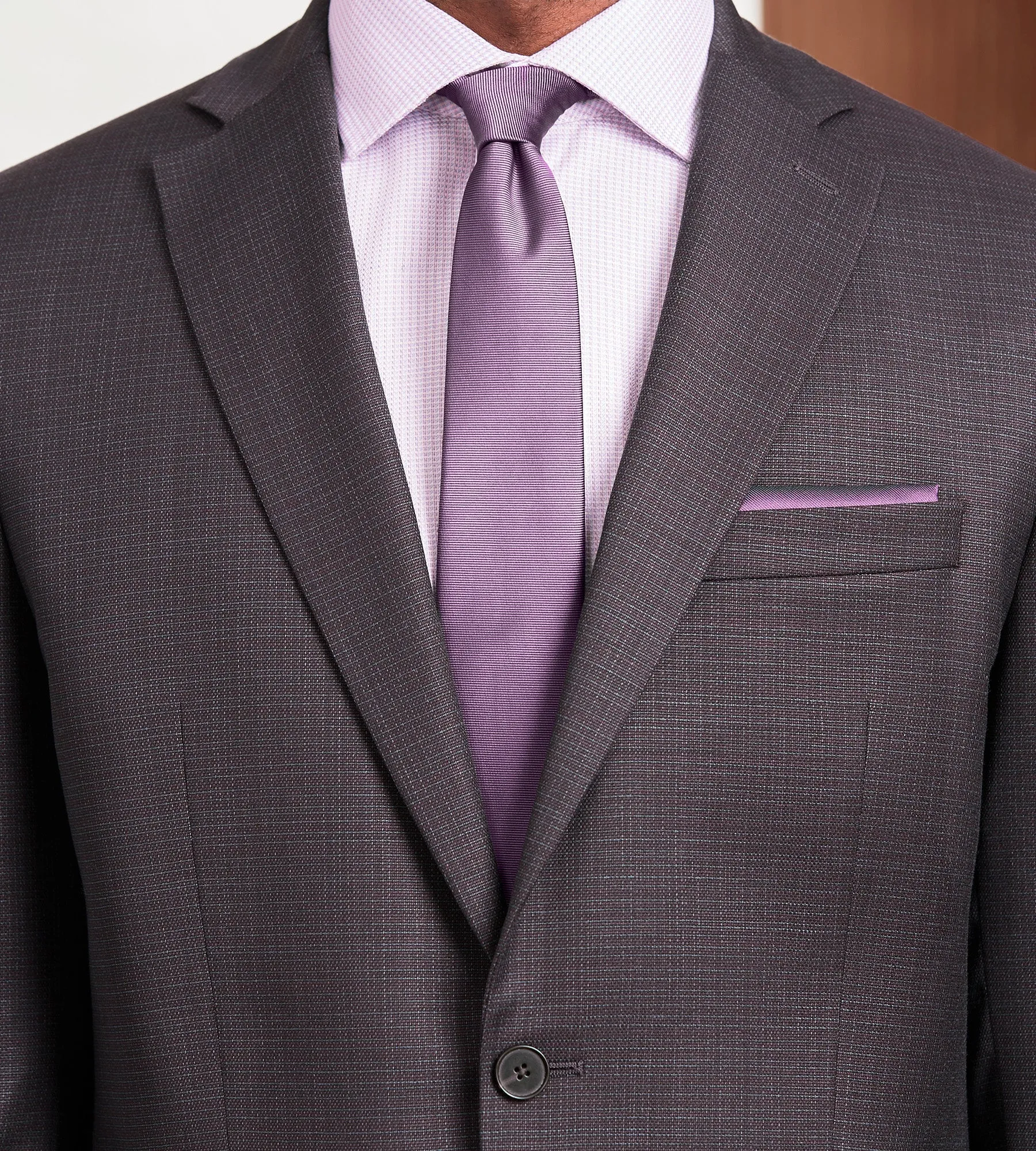 Modern Fit Burgundy Neat Suit