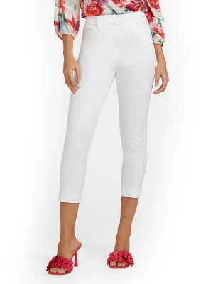 Petite High-Waisted White Capri Pant