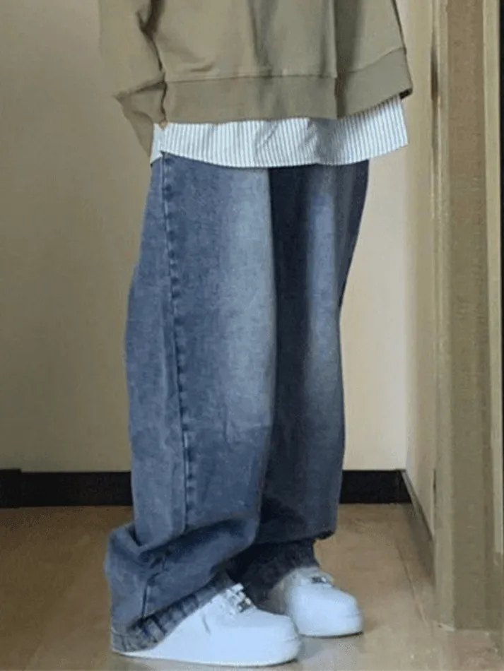 Pocket Design Blue Wash Boyfriend Jeans