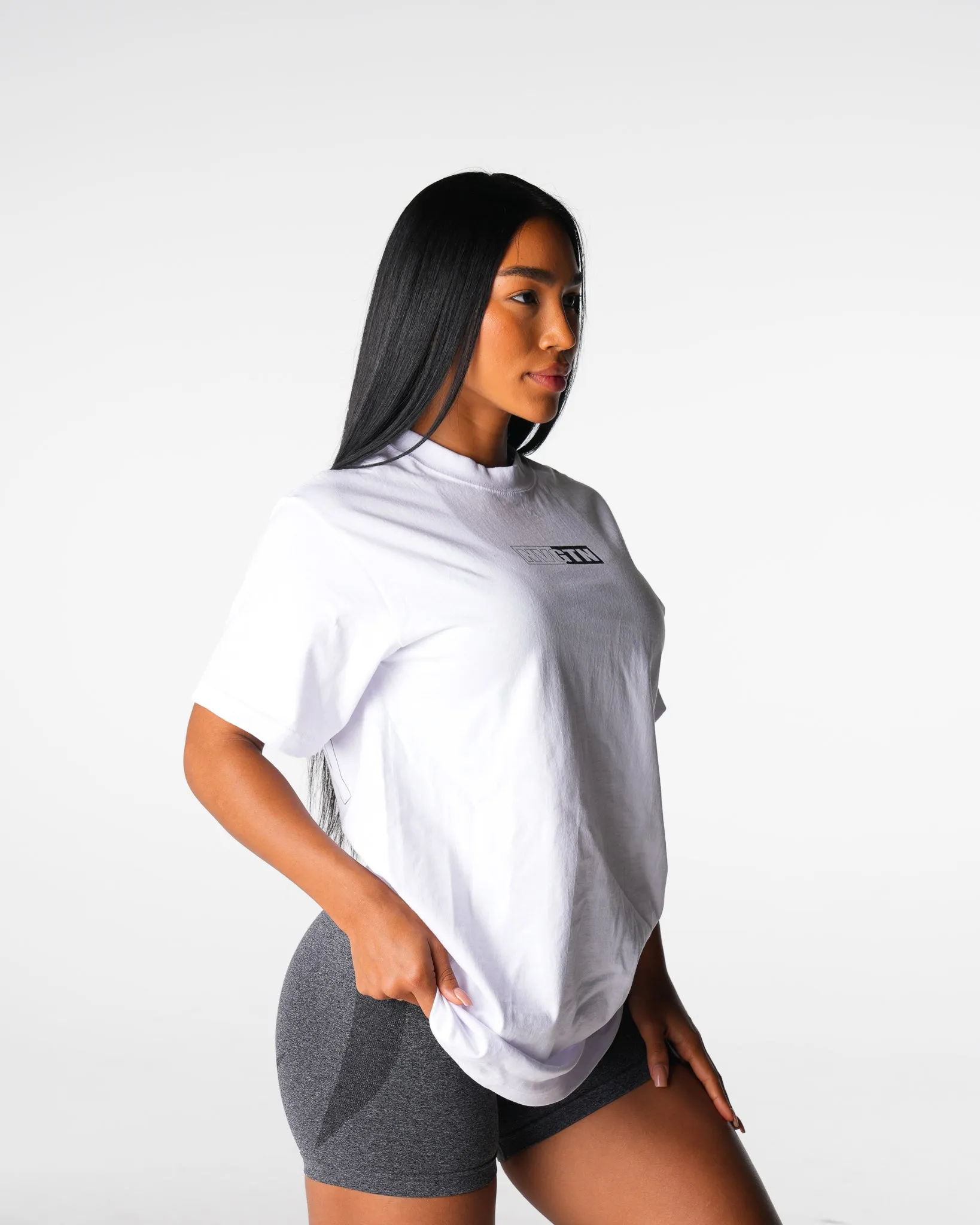 White Muscle Mommy Graphic Tee