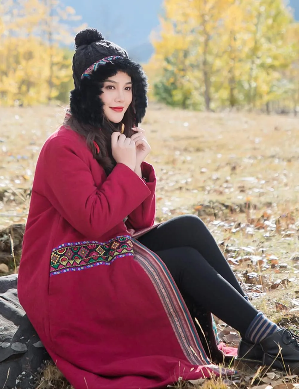 Women's Cotton Linen Thickened Coat Ethnic Embroidered Winter Warm Cotton Padded Parka Coat